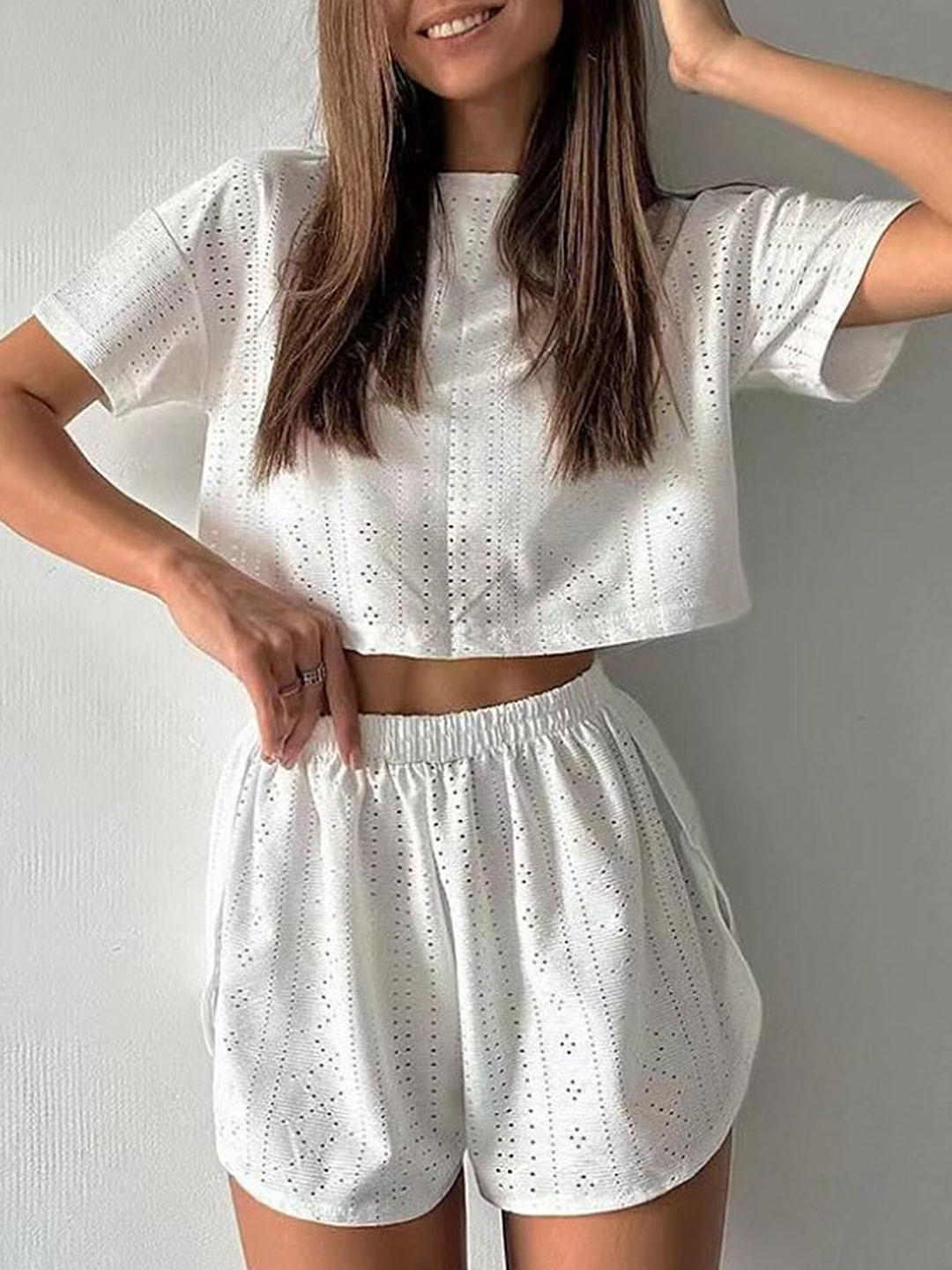 LULU & SKY Casual Embroidered Crop T-shirt With Shorts