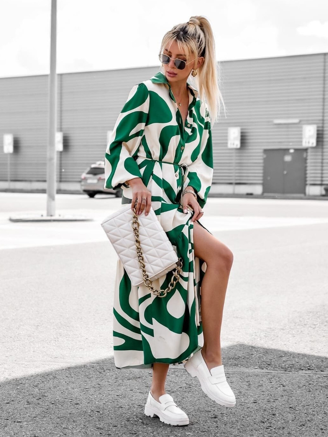 StyleCast White & Green Abstract Printed Puff Sleeve Tie Up Shirt Dress