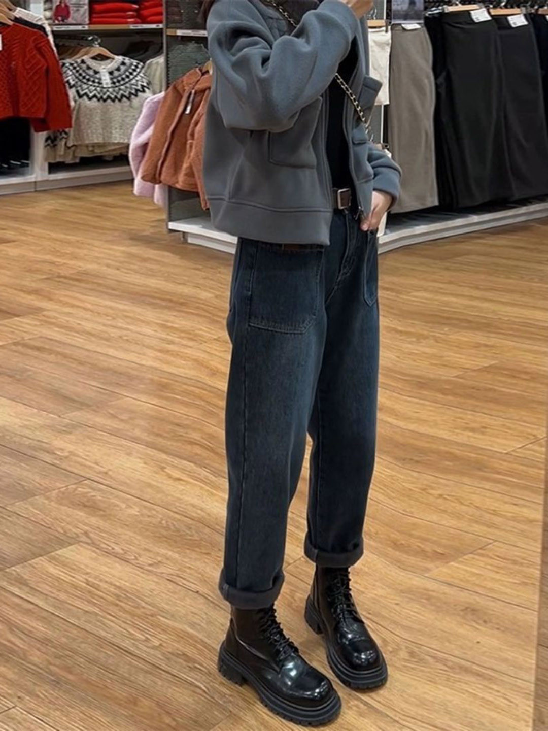 StyleCast  Women Relaxed Fit Mid-Rise Clean Look Soft Functional Jeans