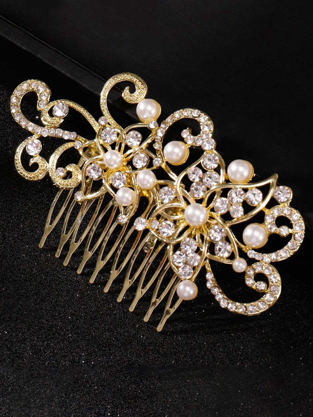 Peora Women Gold Plated Floral Pearls & Studded Hair Comb Pin