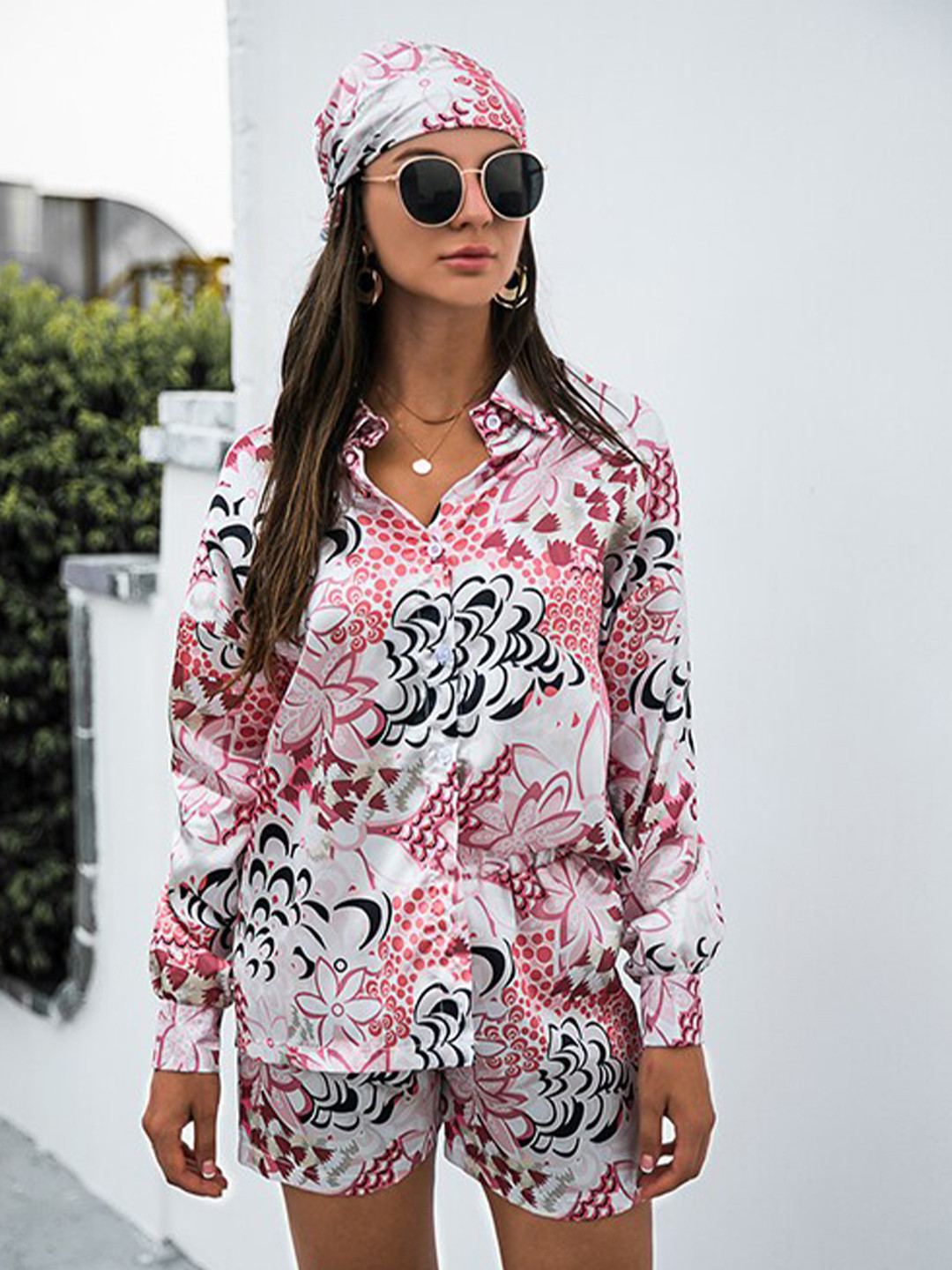 StyleCast Pink Floral Printed Shirt and Shorts
