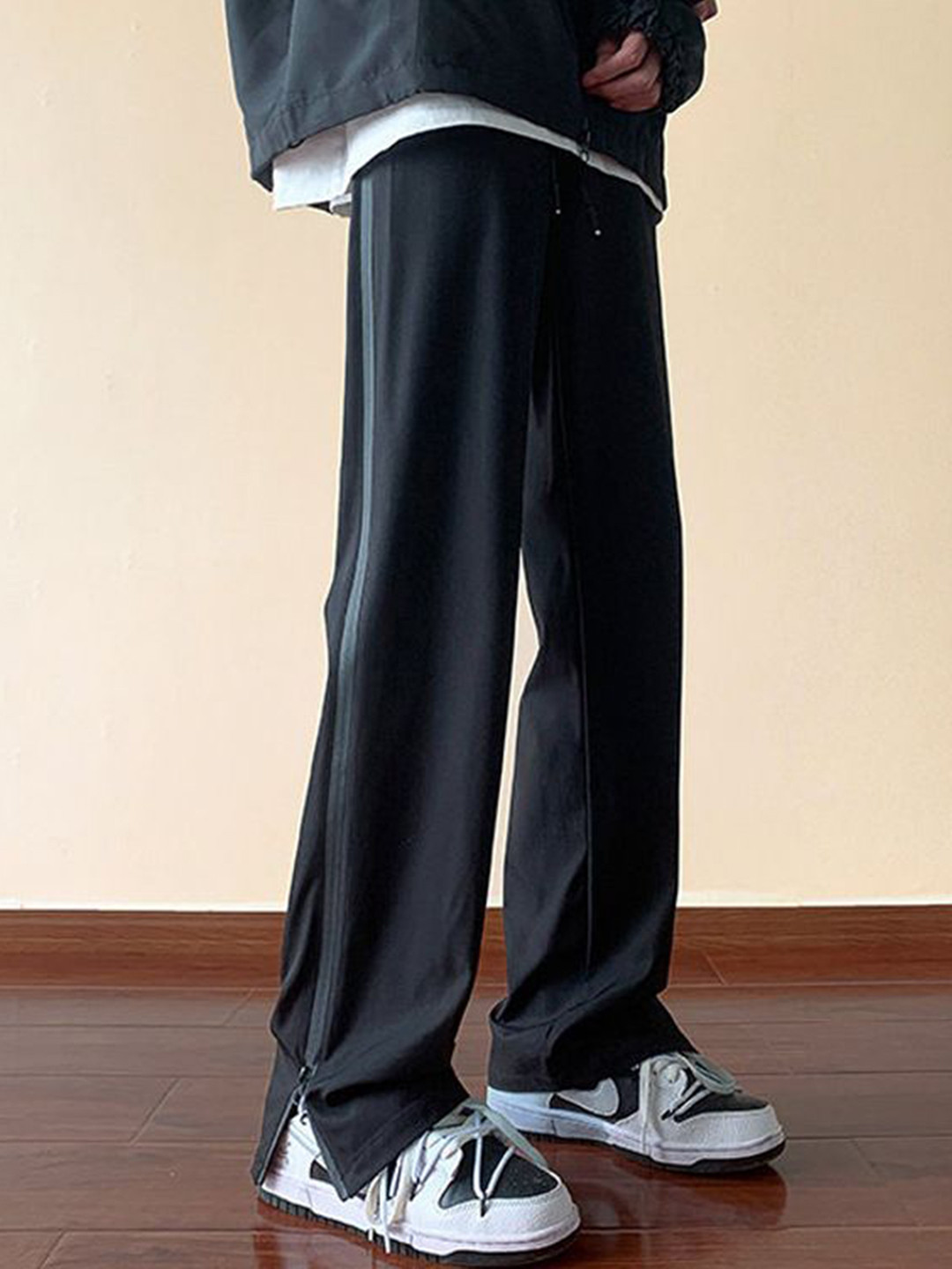 StyleCast Men Wide Leg Trouser