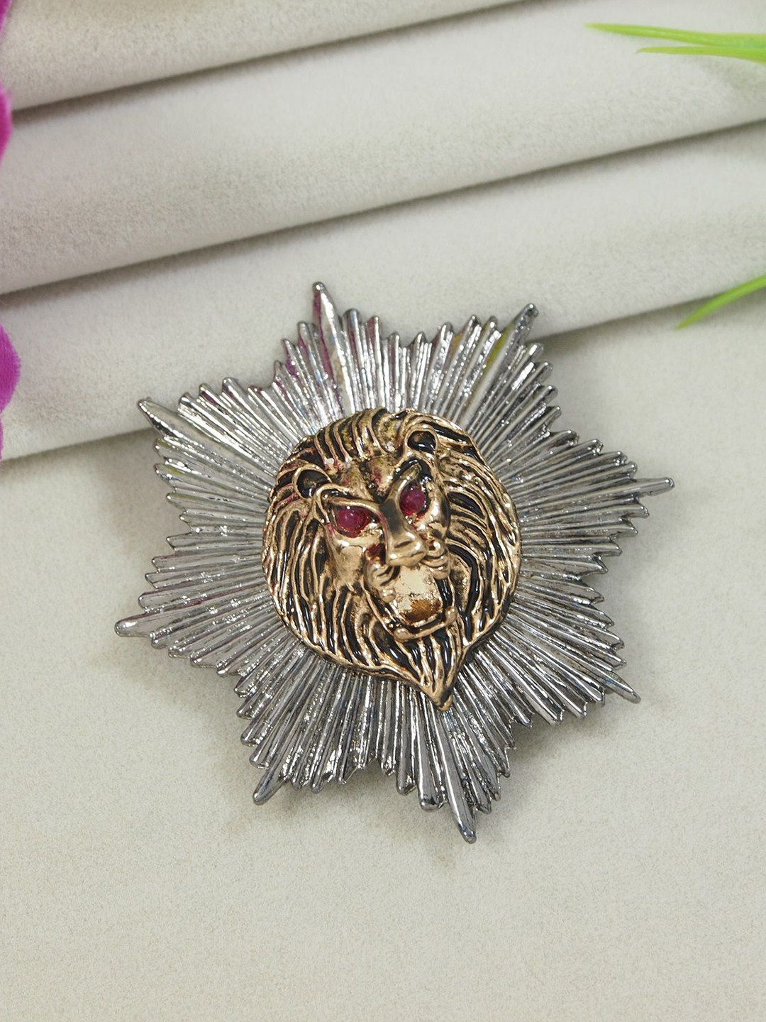 ADORN Men Silver & Gold-Toned Magestic Roar Lion Face  Brooch
