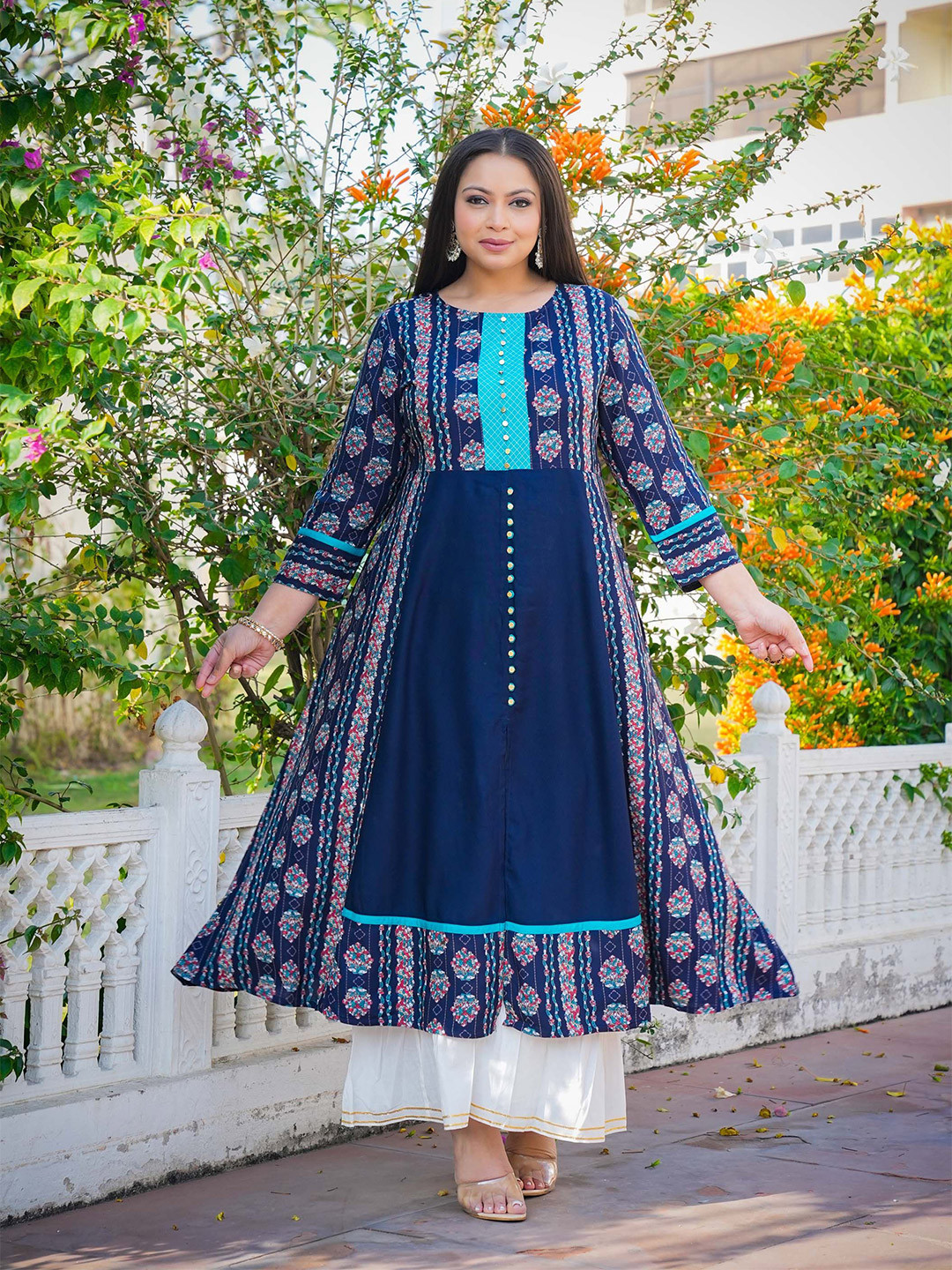 IKRASS Women Floral Printed Kurta Panelled Aline Calflength