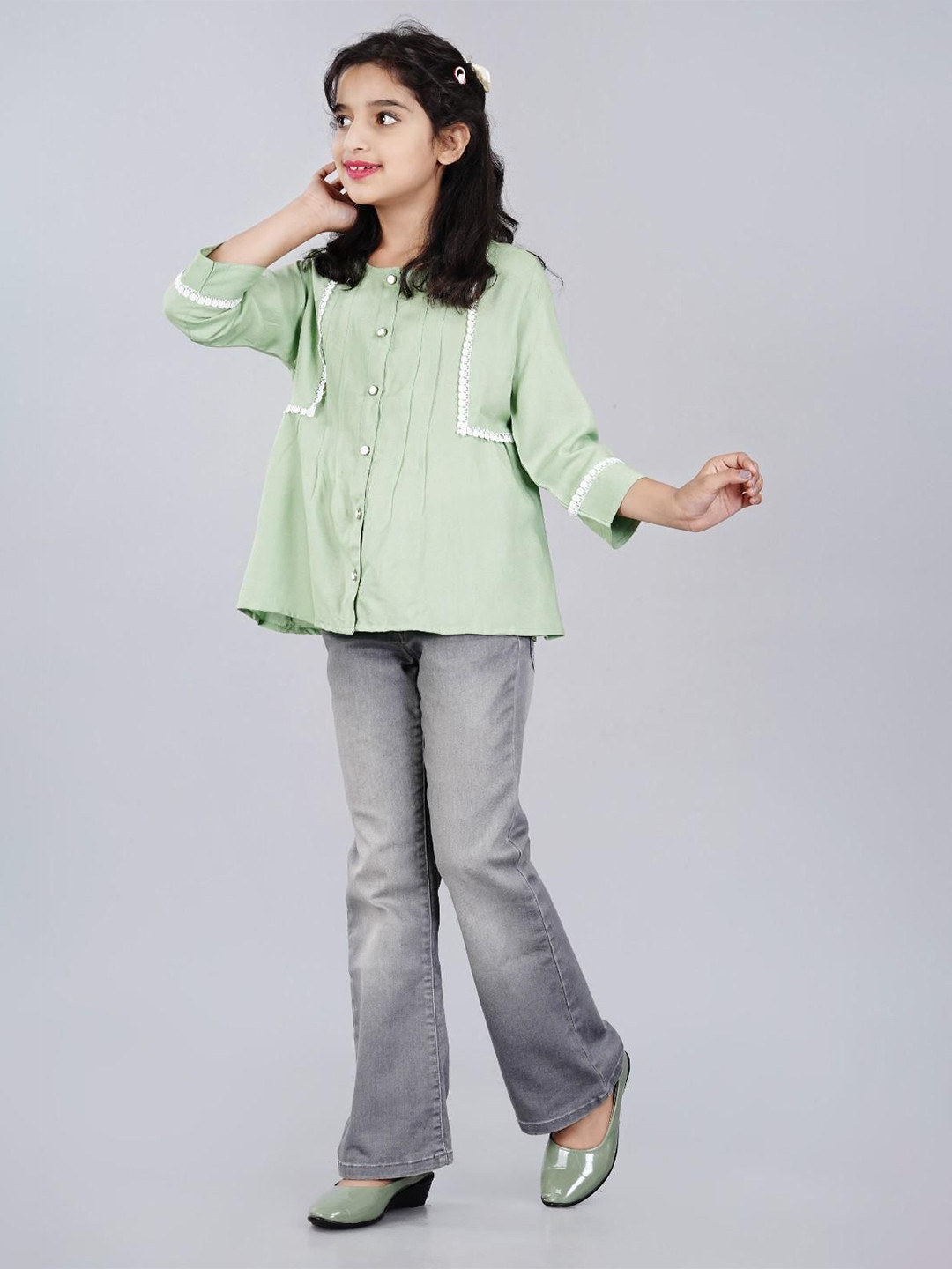 DMP FASHION Girl Round Neck Lace Inserts Cotton Shirt Style Top