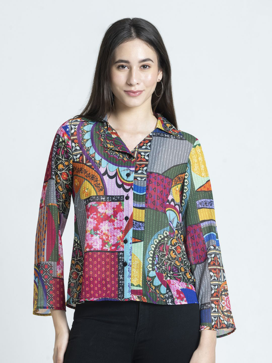 SHAYE Women Smart Relaxed Fit Abstract Printed Spread Collar Casual Shirt