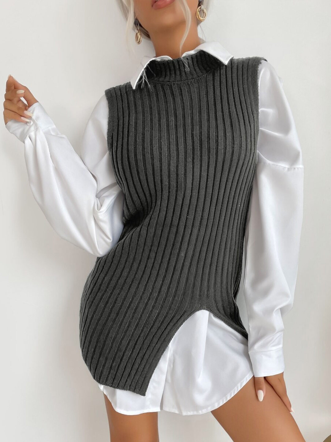 StyleCast Grey Ribbed High Neck Longline Sweater Vest