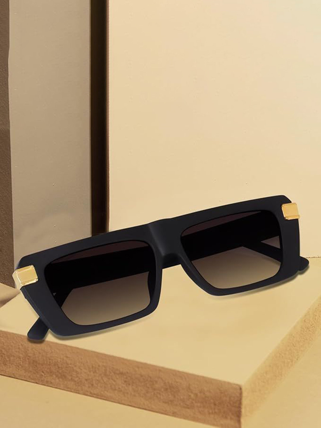 SPADEACES Men Rectangle Sunglasses with Polarised Lens SP Alpaso