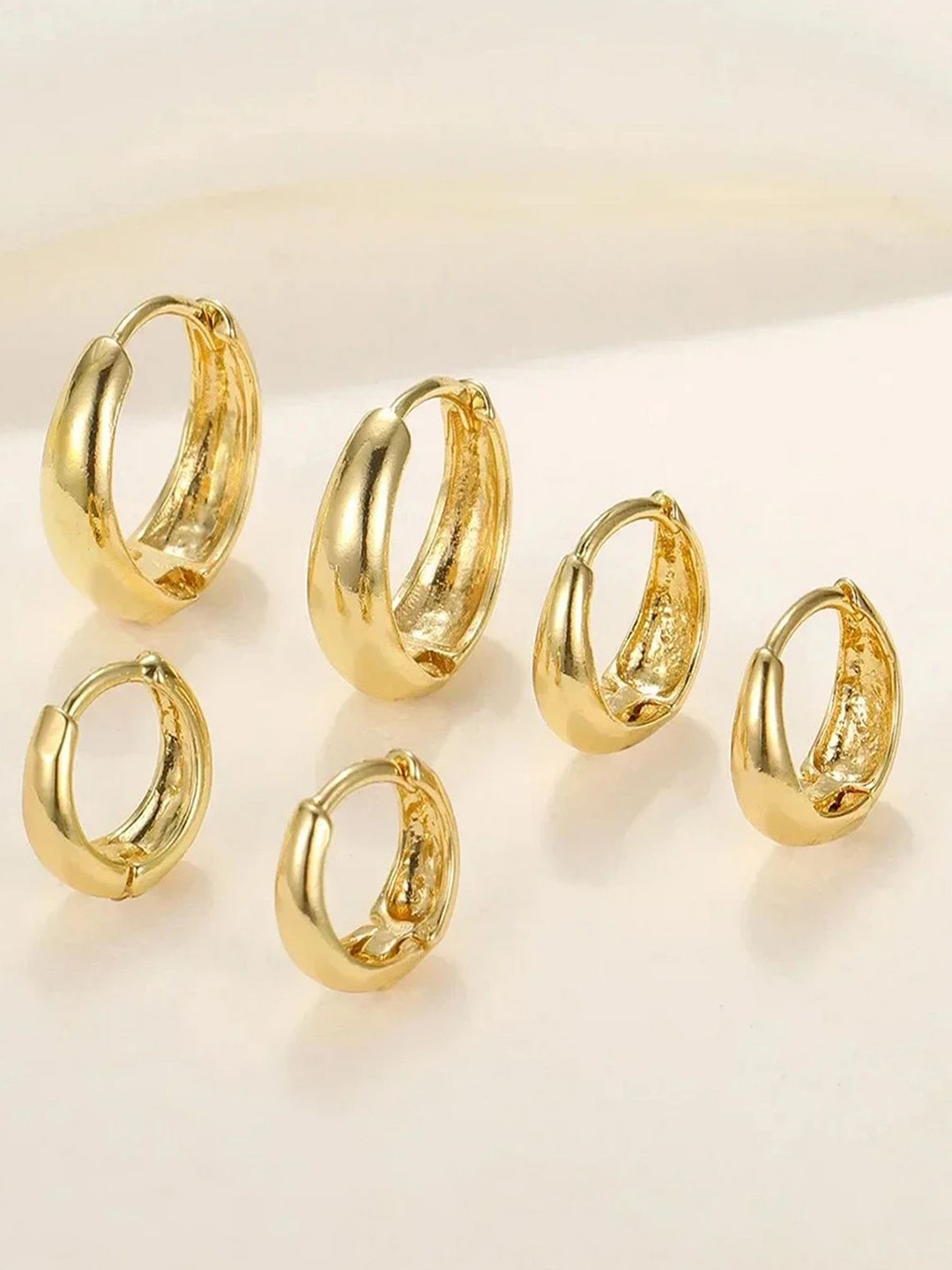 VAMA Women 3 Pairs 18K Gold Plated Anti Tarnish Chunky Hypoallergenic Huggie Hoop Earring