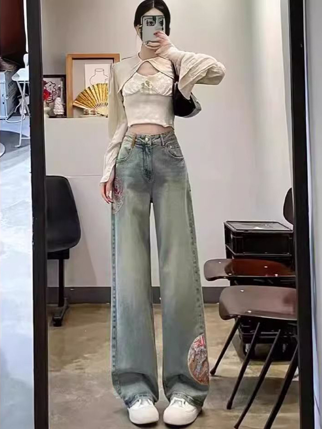 StyleCast Women Wide Leg High-Rise Light Fade Embroidered Jeans
