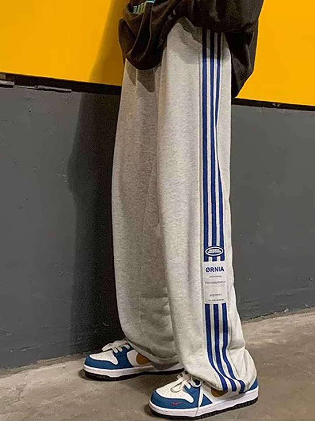 StyleCast x Revolte Men Mid-Rise Parallel Trousers