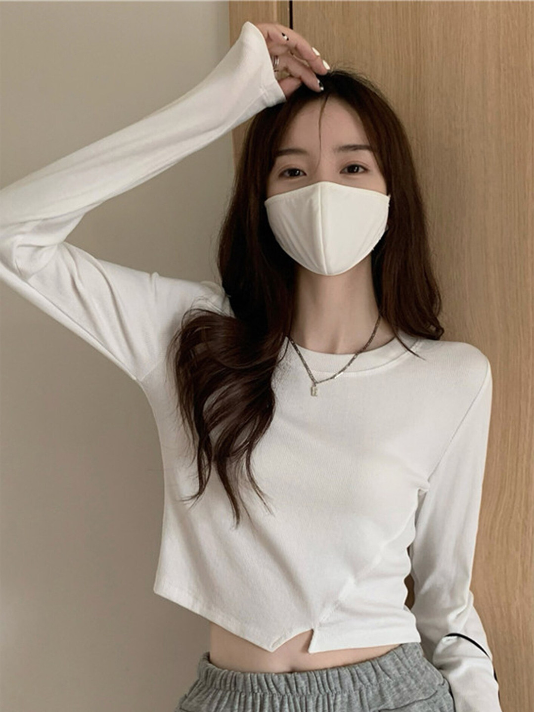 LULU & SKY Triangular Cut Hem Detailed Crop Top