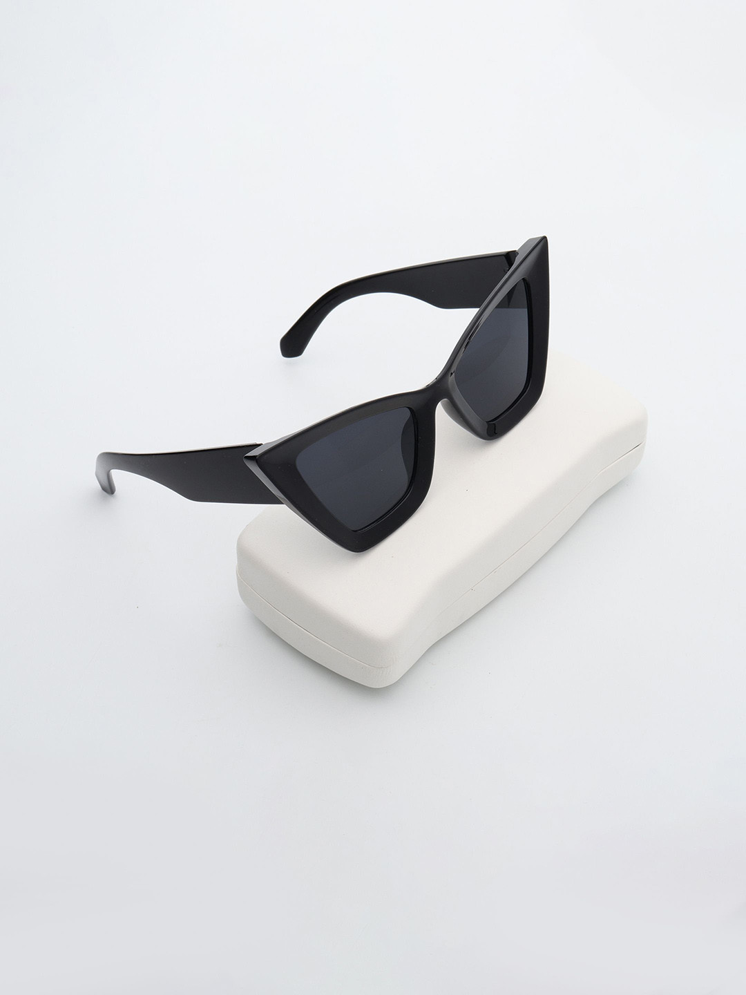 PELLE LUXUR Unisex Cateye Sunglasses with UV Protected Lens PL25GS269