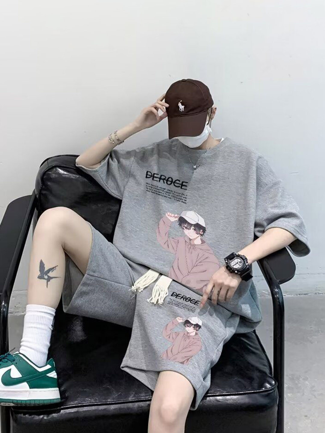 StyleCast Grey Graphic Printed T-Shirt With Shorts