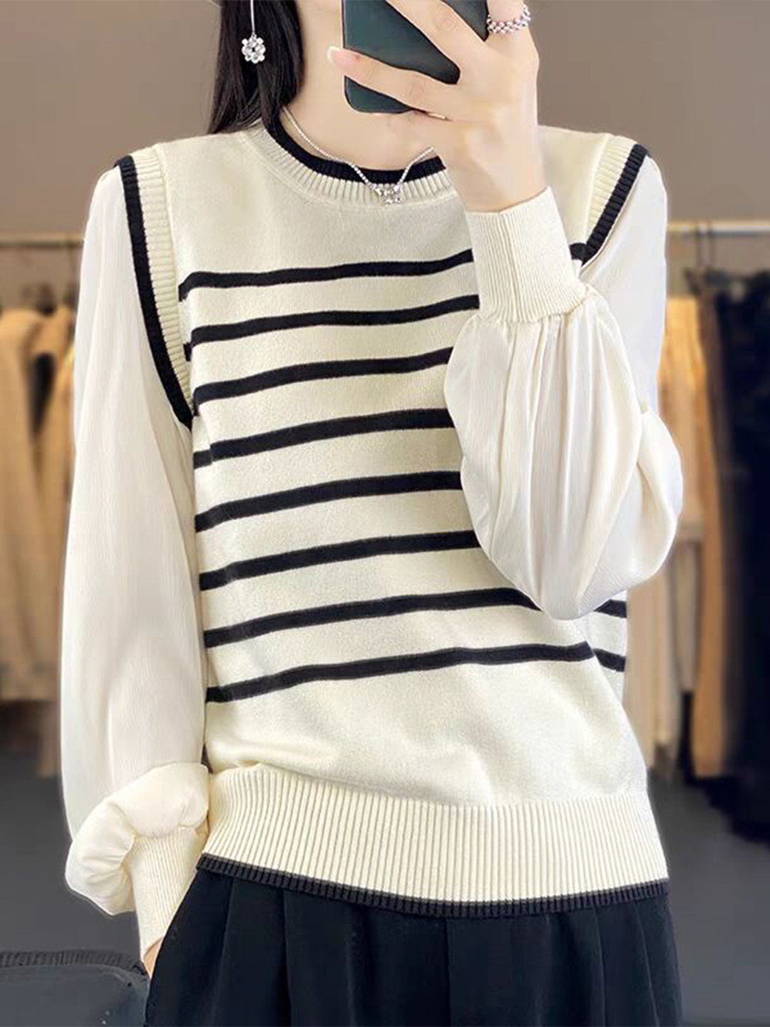 StyleCast Women Striped Long Sleeves Sweater Vest