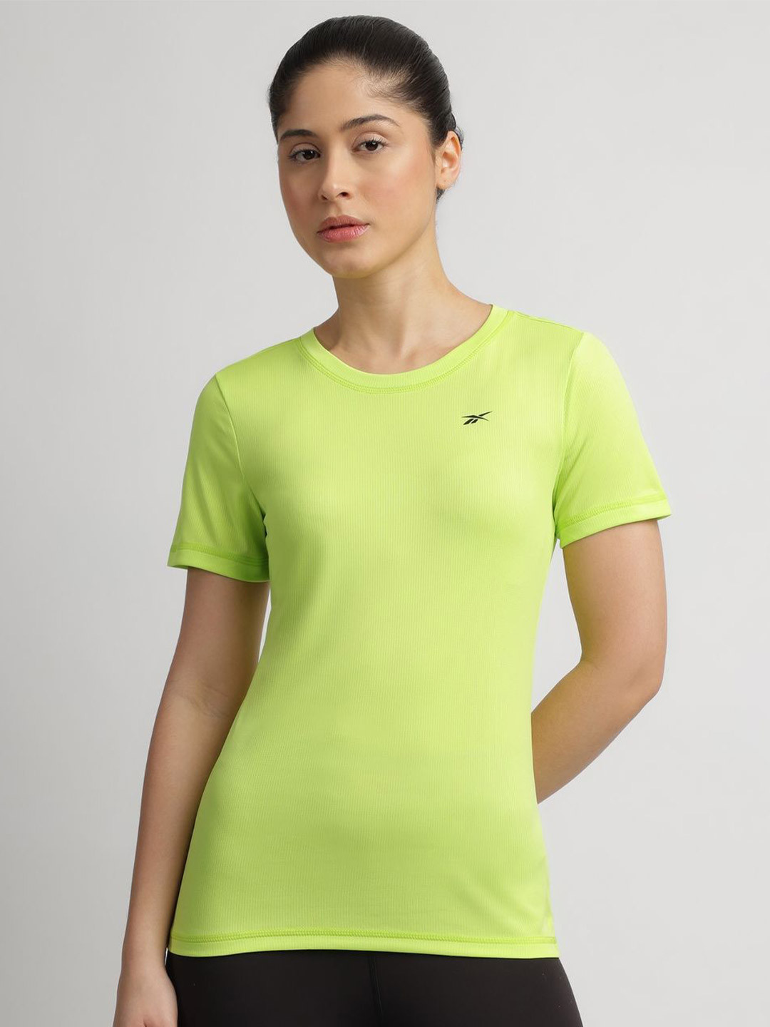 Reebok Brand Logo Details Crew Neck T-Shirt