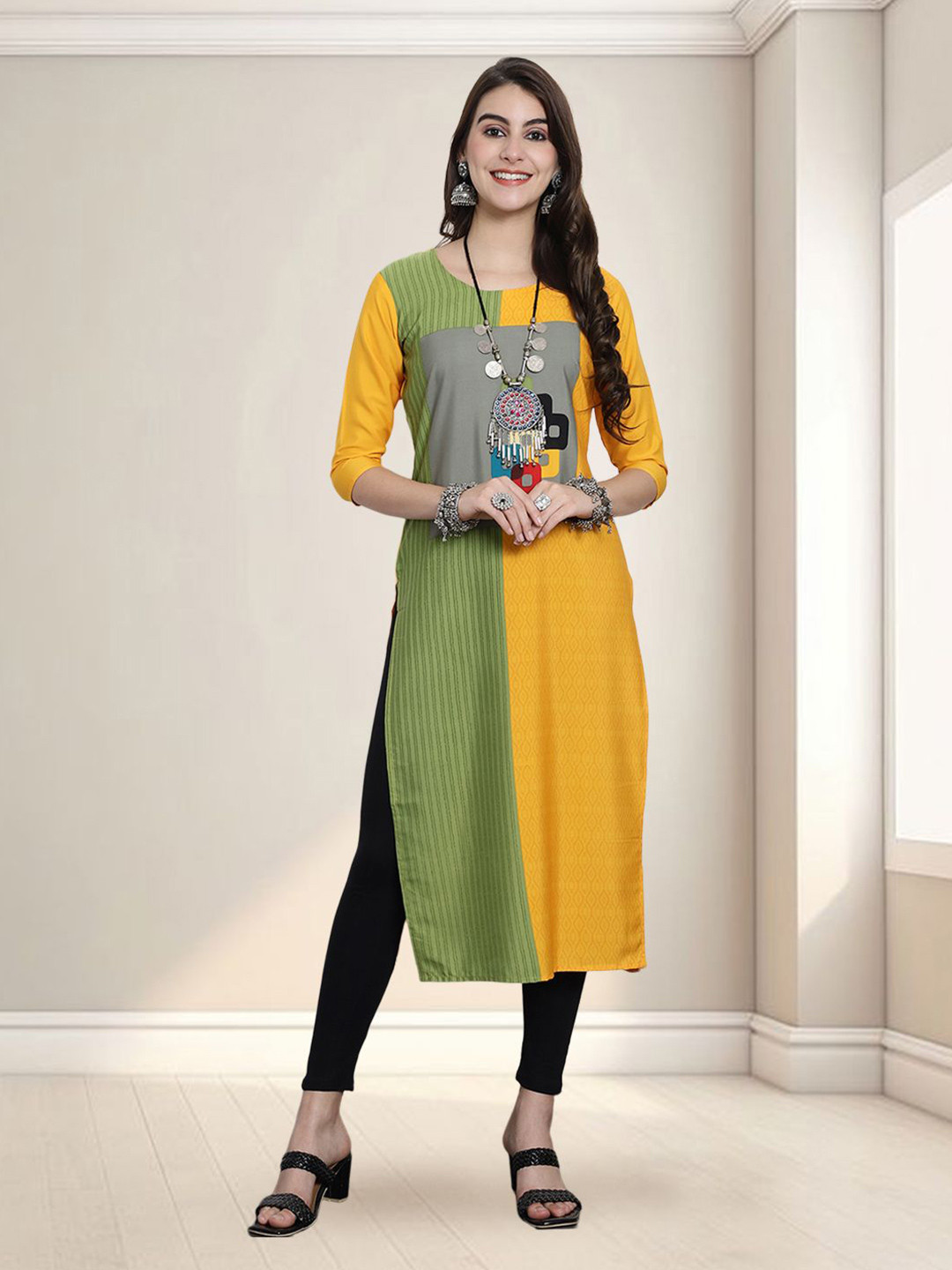 HERE&NOW Women Colourblocked Daily Straight Kurta