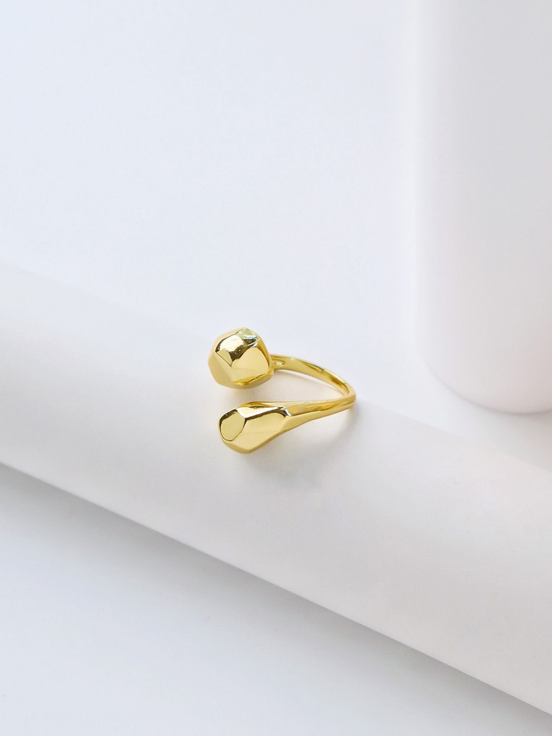 CURIO COTTAGE Gold-Plated Finger Ring
