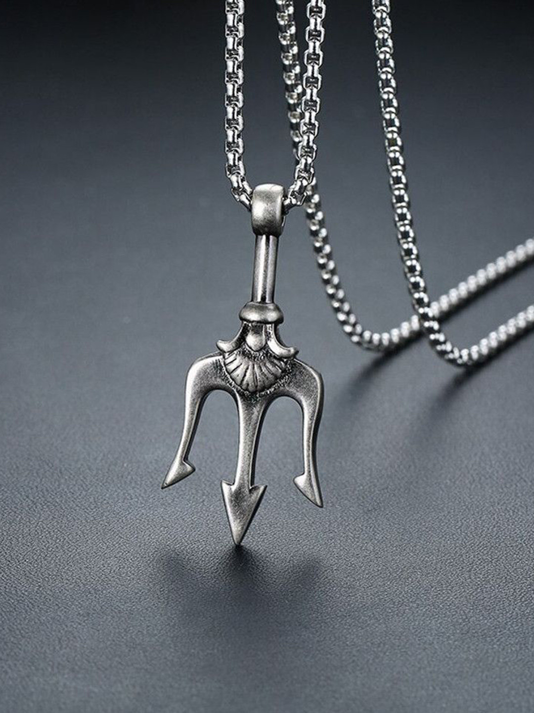 shobhram Set Of 2 Rhodium-Plated Pen Arrow & Tridant Pendant With Chains