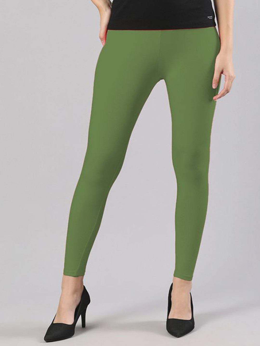 Femmora Mid-Rise Ankle-Length Leggings