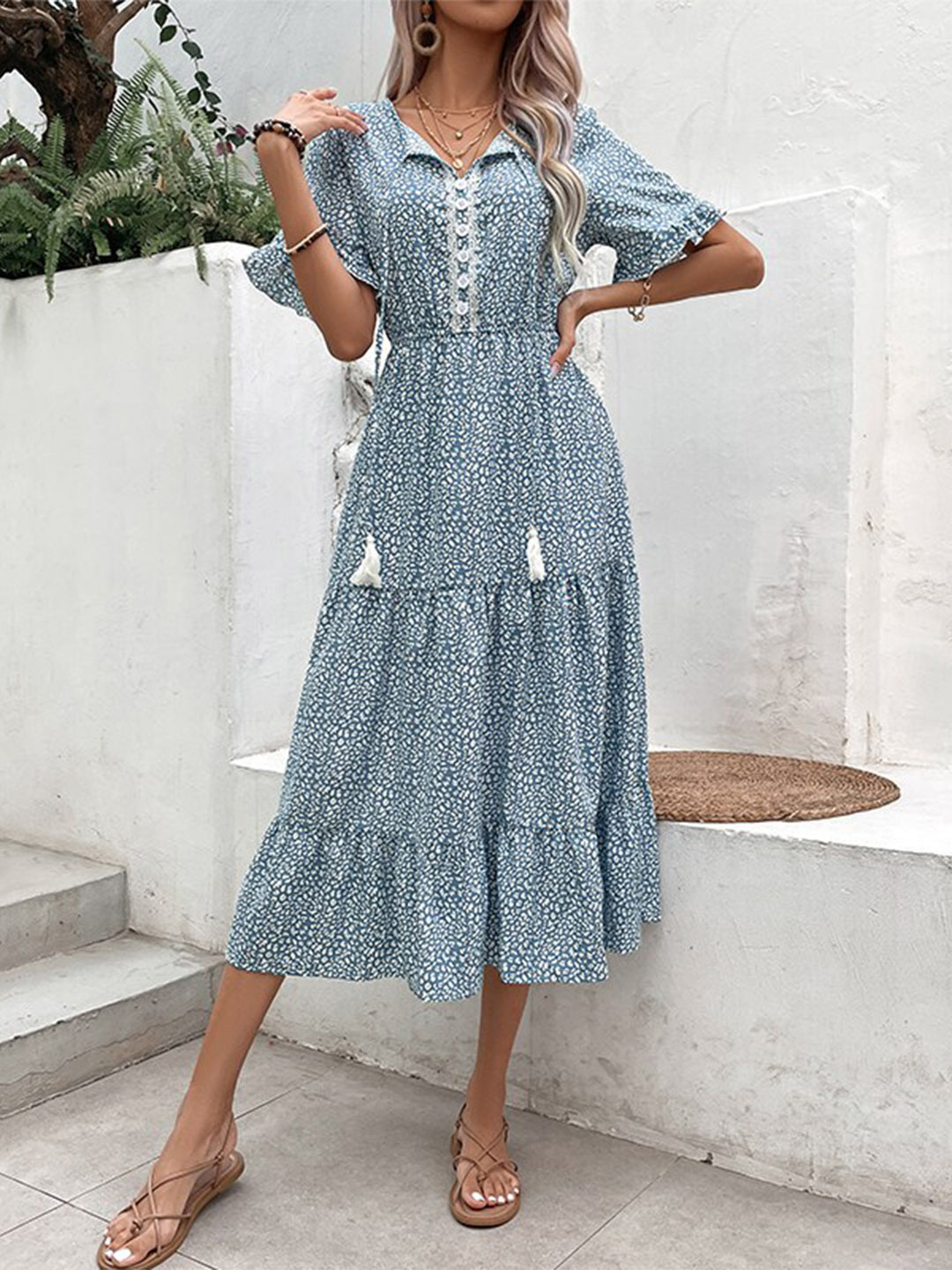 StyleCast Blue Abstract Printed Tiered A-Line Midi Dress