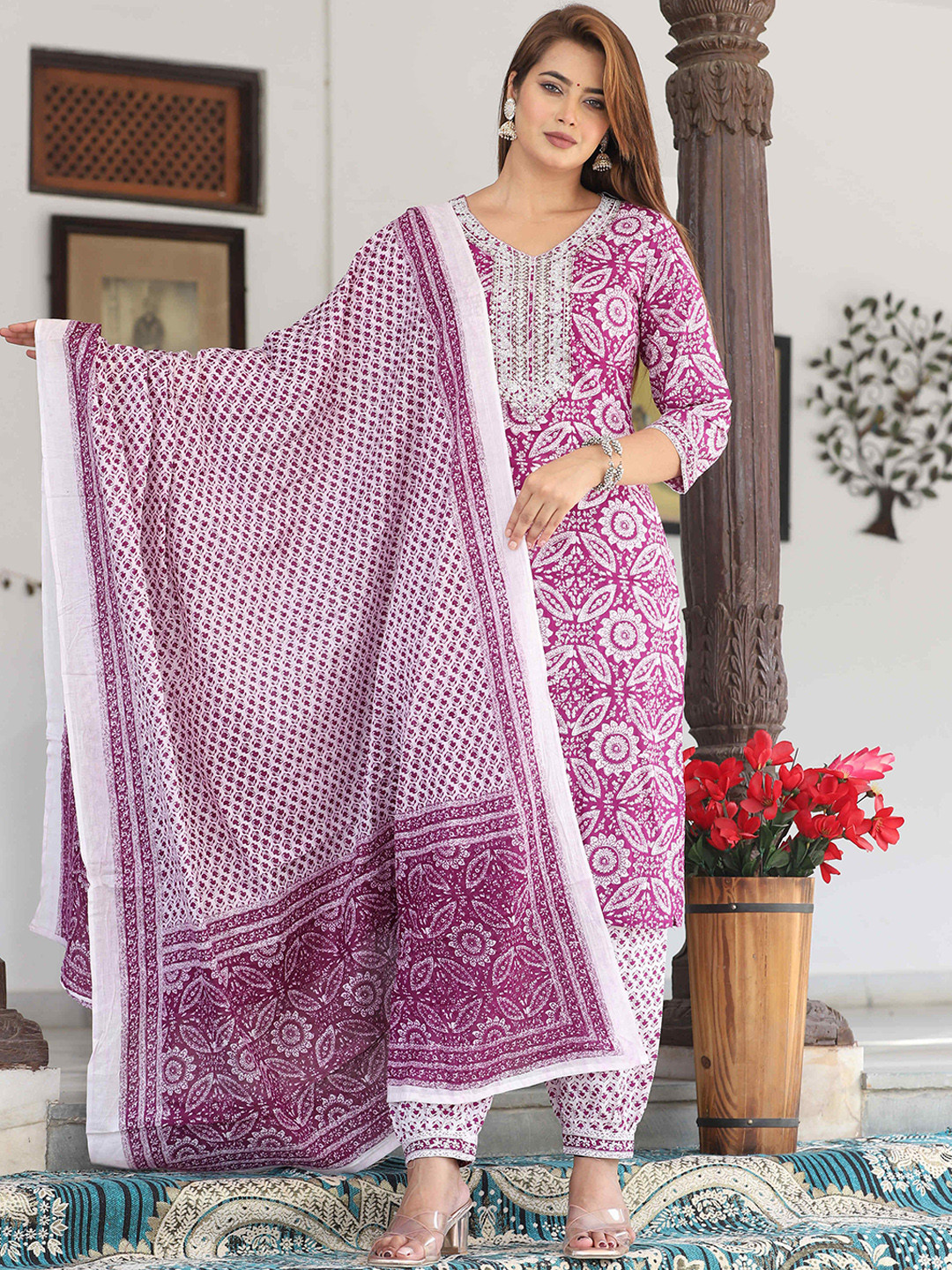 WILL BOTTOM Floral Printed Pure Cotton V-Neck Straight Kurta With Salwar & Dupatta