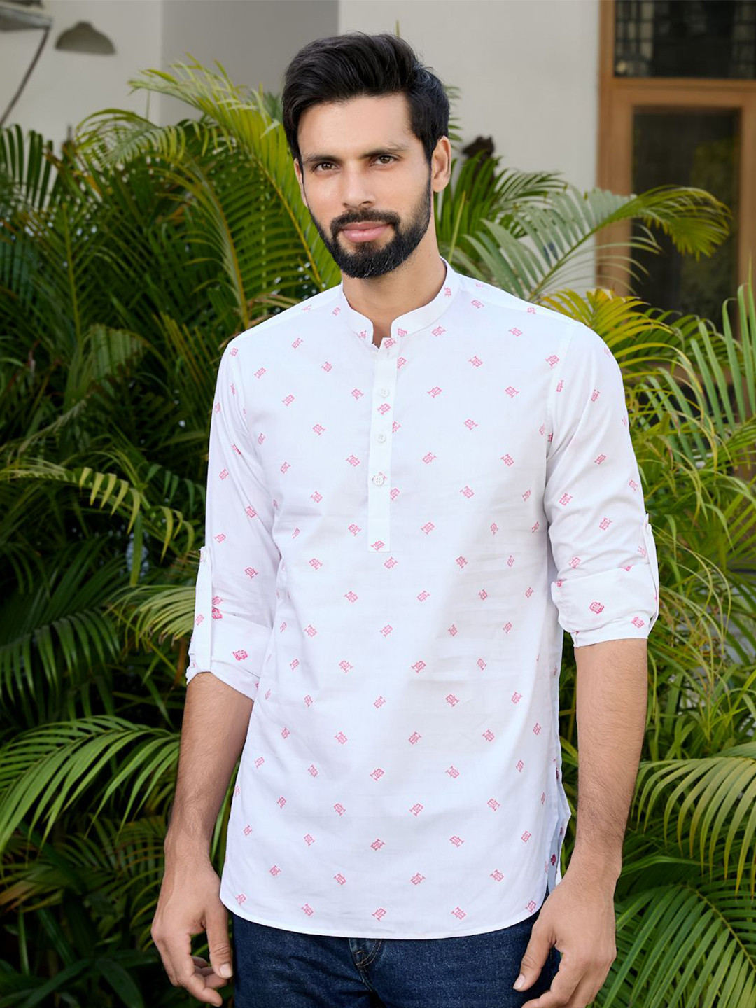 See Designs Men Quirky Printed Daily Pure Cotton Straight Kurta