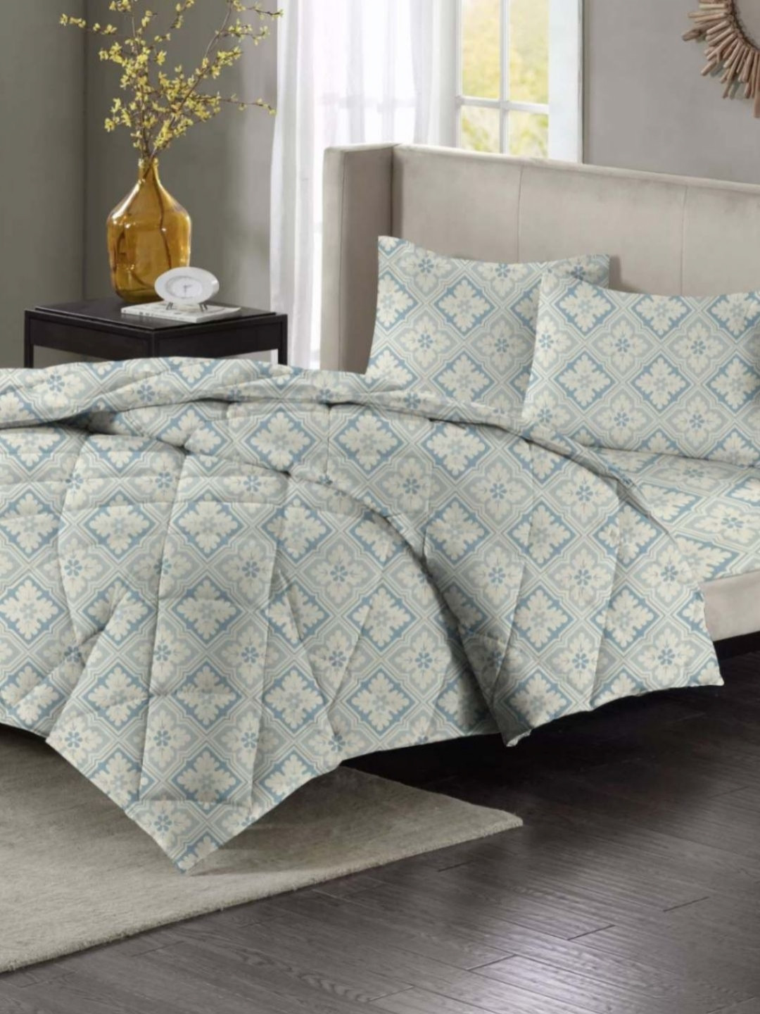 VAS COLLECTIONS Grey 4 Pieces Printed Superfine Double Extra Large Bedding Set