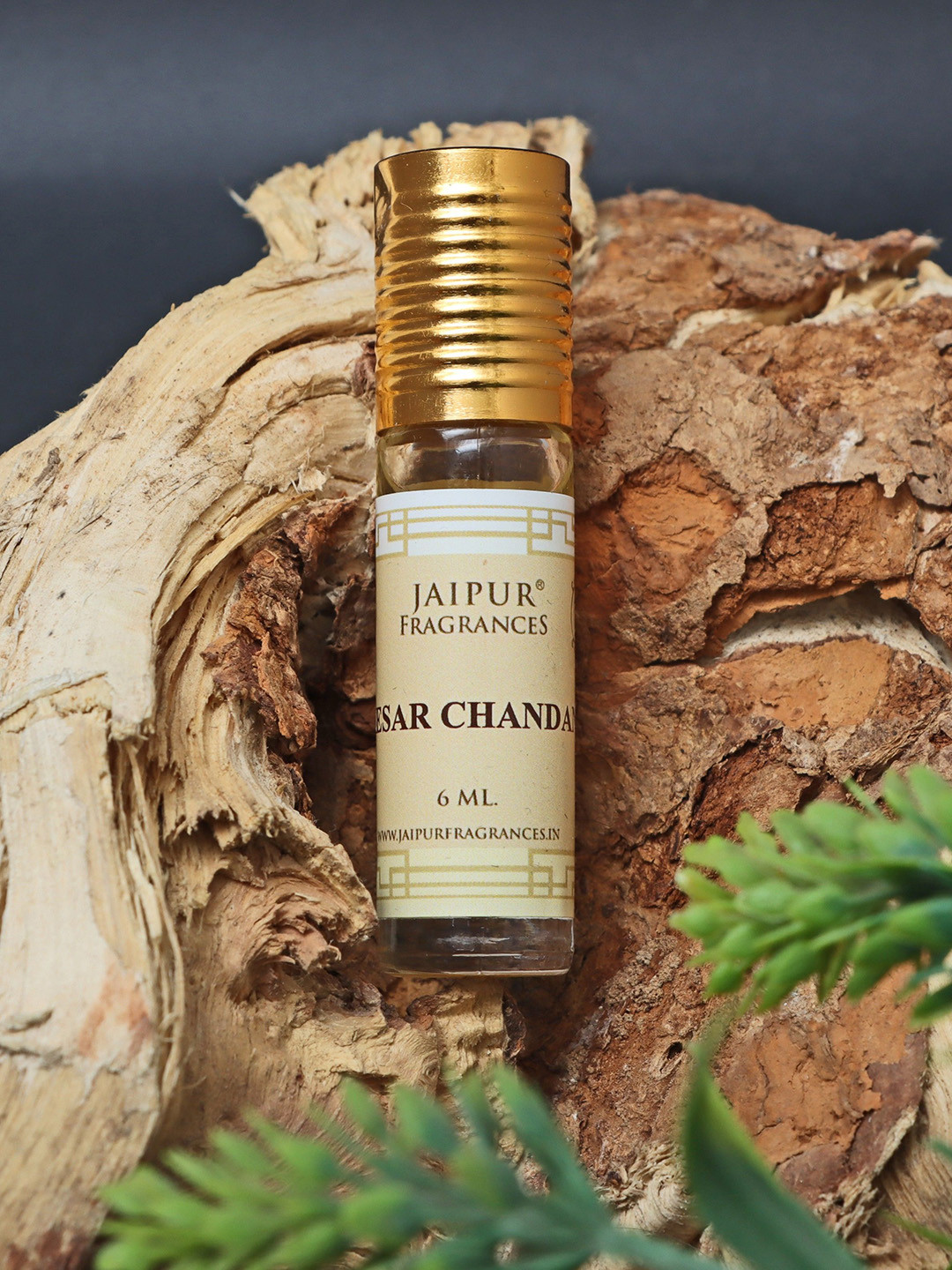 Jaipur Fragrances Kesar Chandan Long Lasting Non Alcoholic Attar - 6 ml