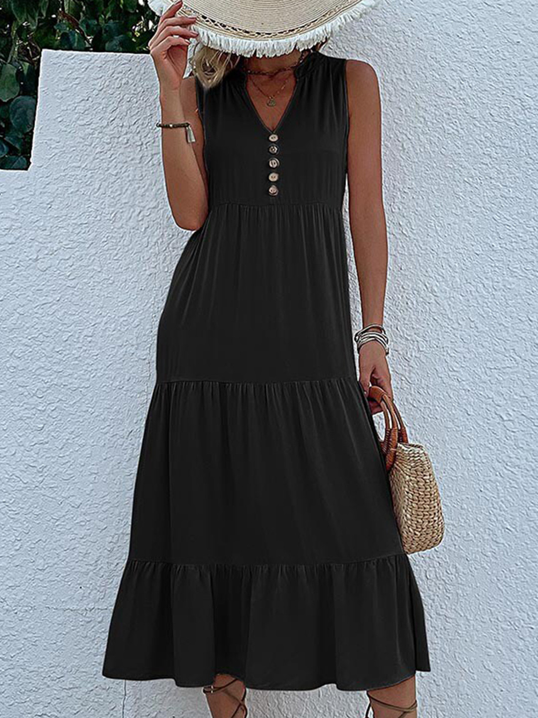 StyleCast Black V-Neck Maxi Dress