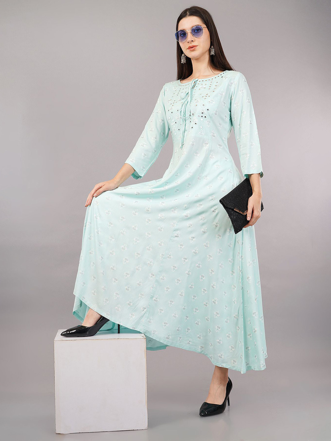 Avaasa Buy Shruthi Women Floral Printed Flared Sleeves Thread Work Floral Liva Kurta