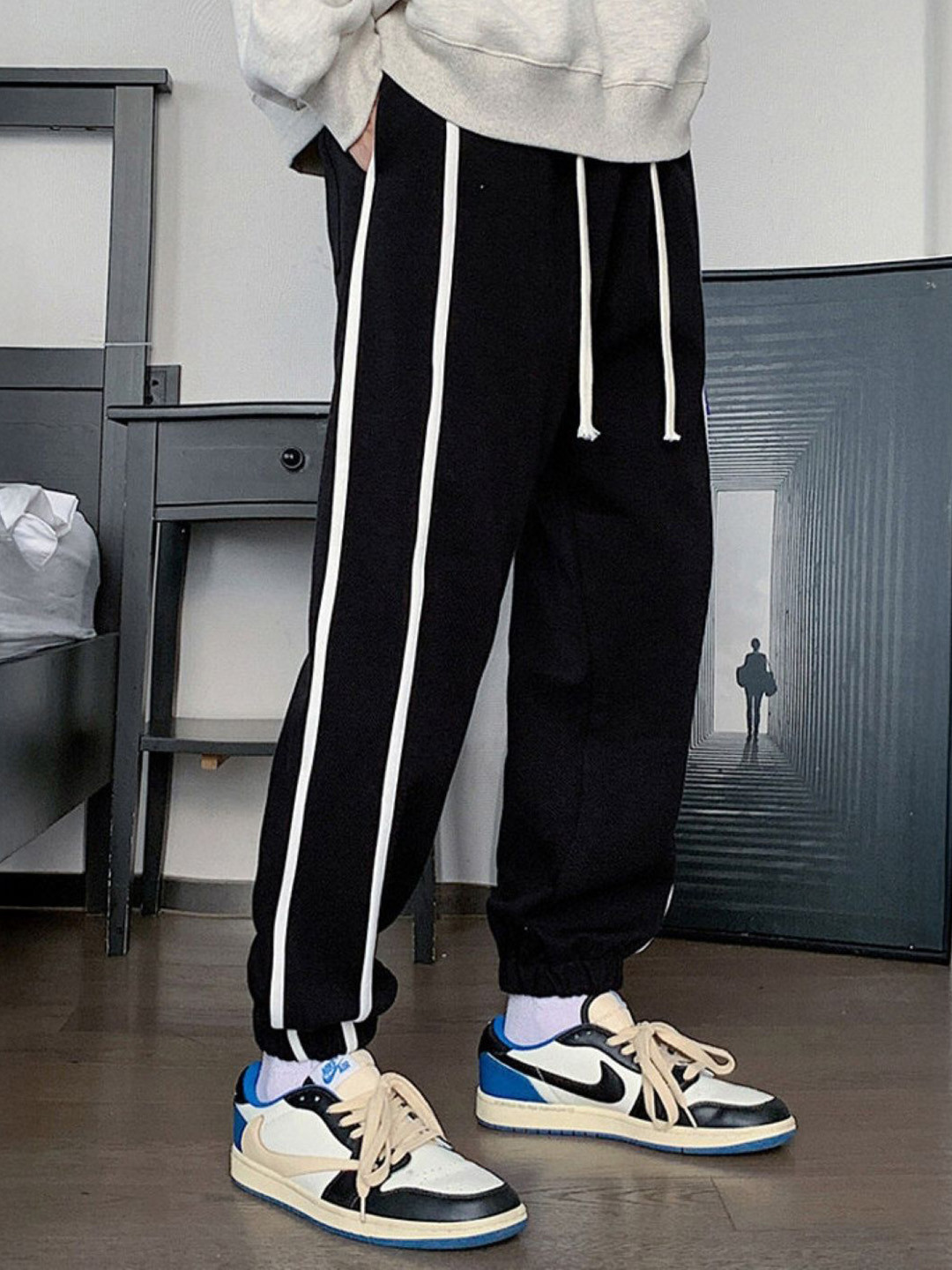 KPOP Men Original Side Stripes Regular Fit Trousers
