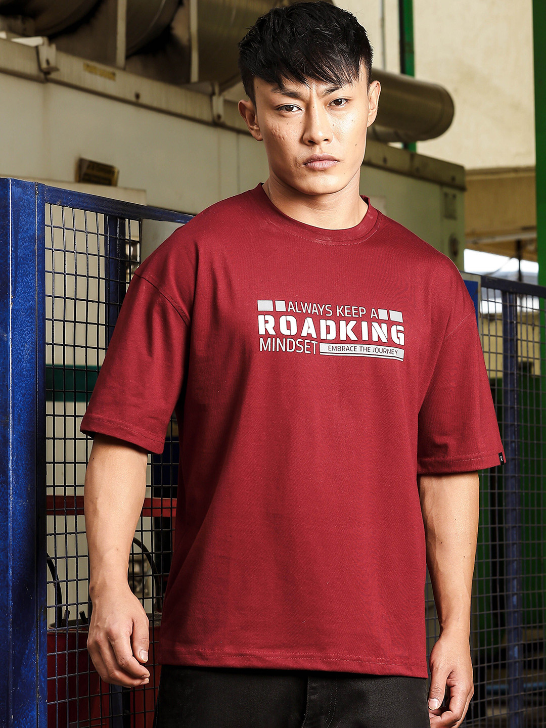 Roadking Men Printed Applique T-shirt