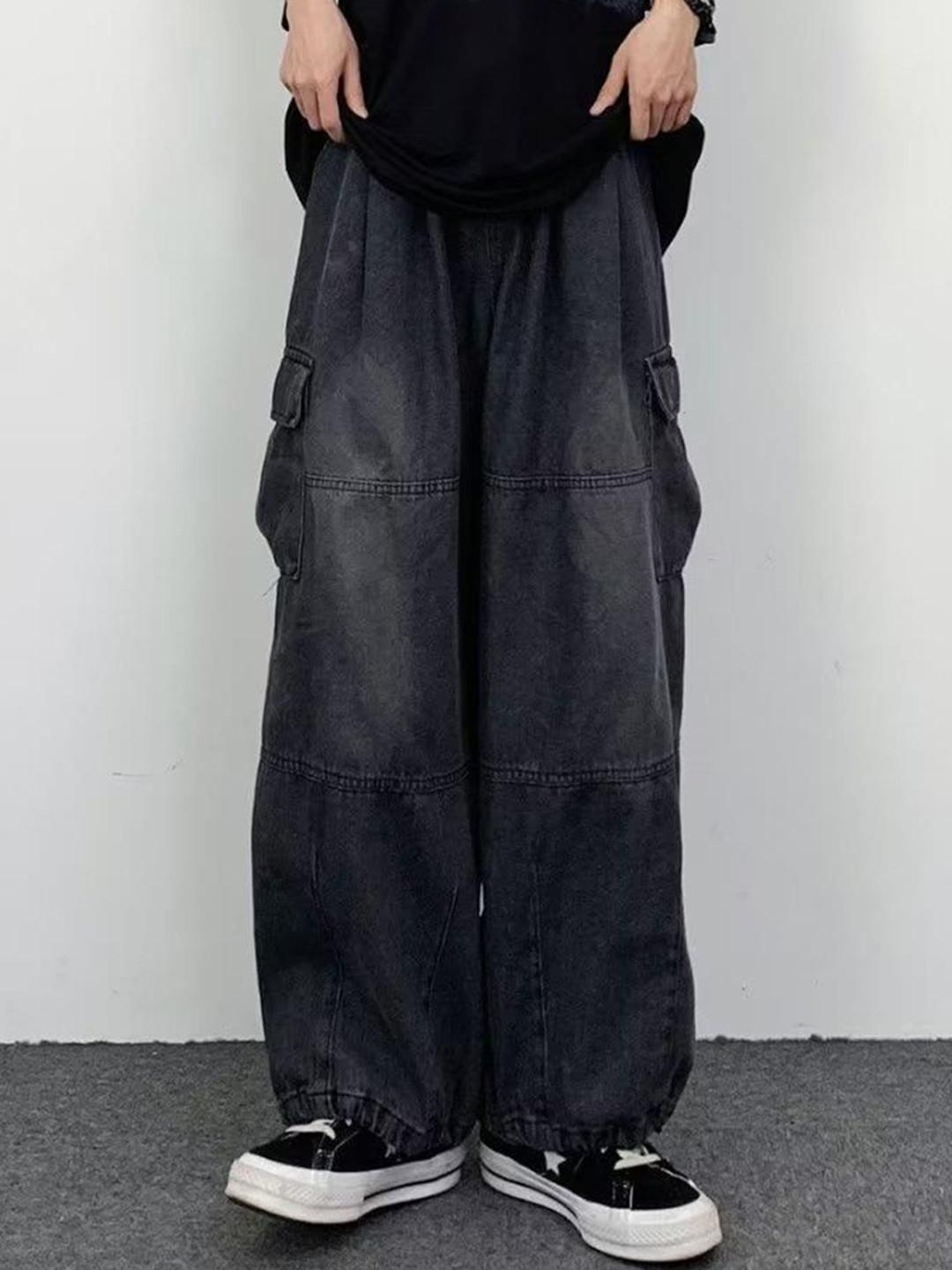 StyleCast Men Low-Rise Light Fade Wide Leg Jeans
