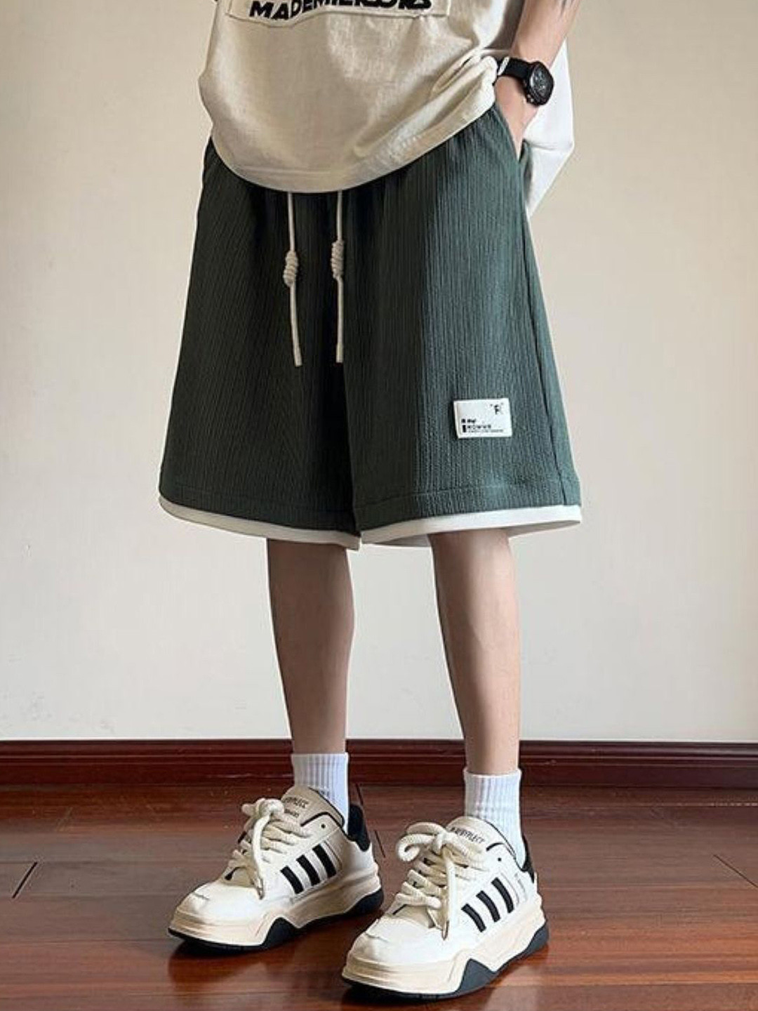Men Loose Fit Solid Regular Shorts