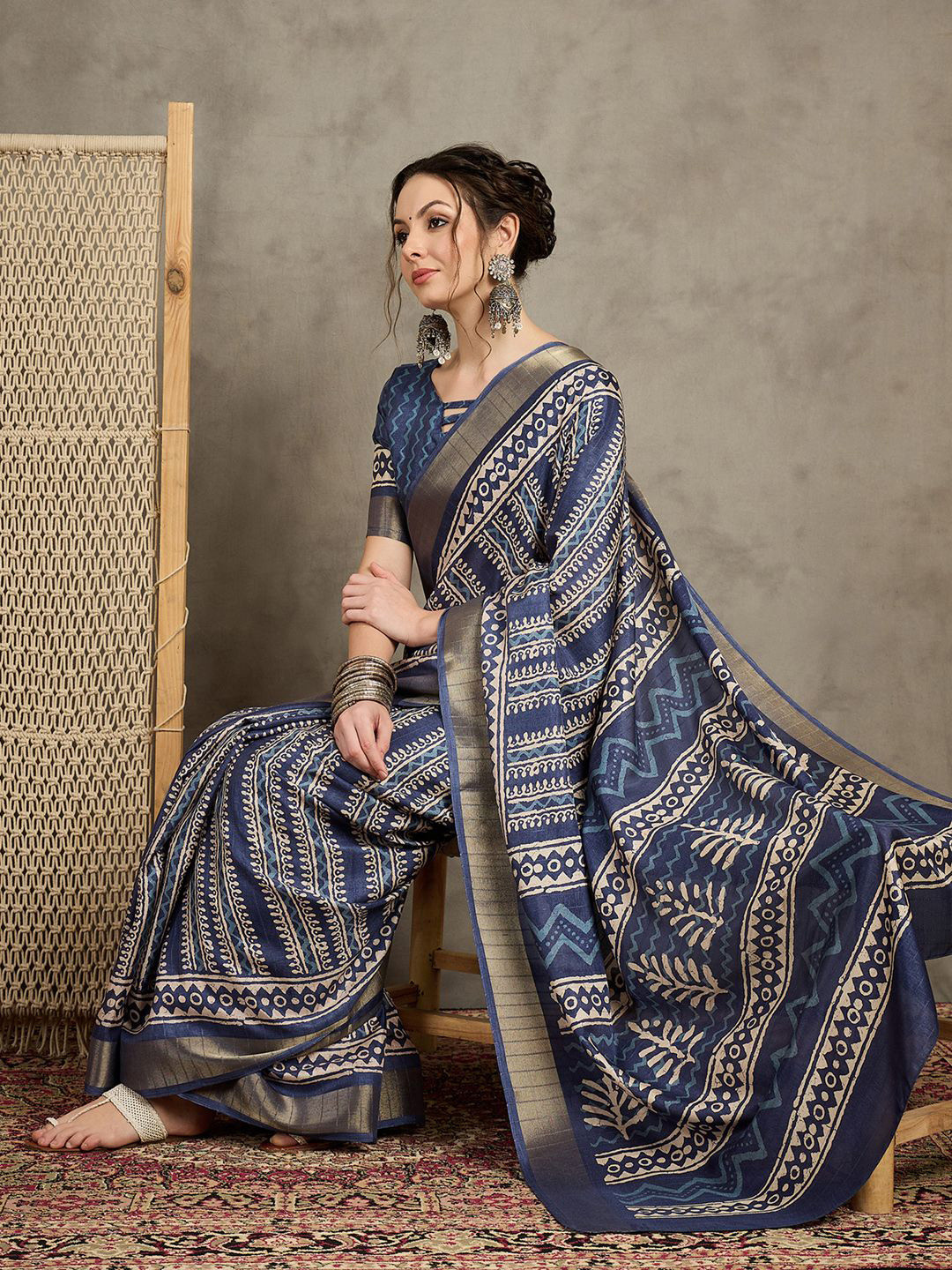 all about you Ethnic Motifs Woven Design Zari Sungudi Saree