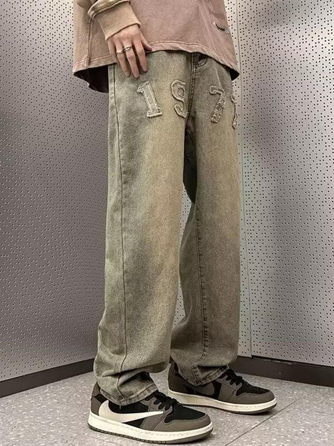 StyleCast Men Mid-Rise Relaxed Fit Jeans