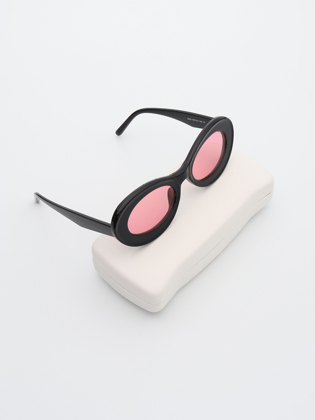 PELLE LUXUR Unisex Oval Sunglasses with UV Protected Lens PL25GS362