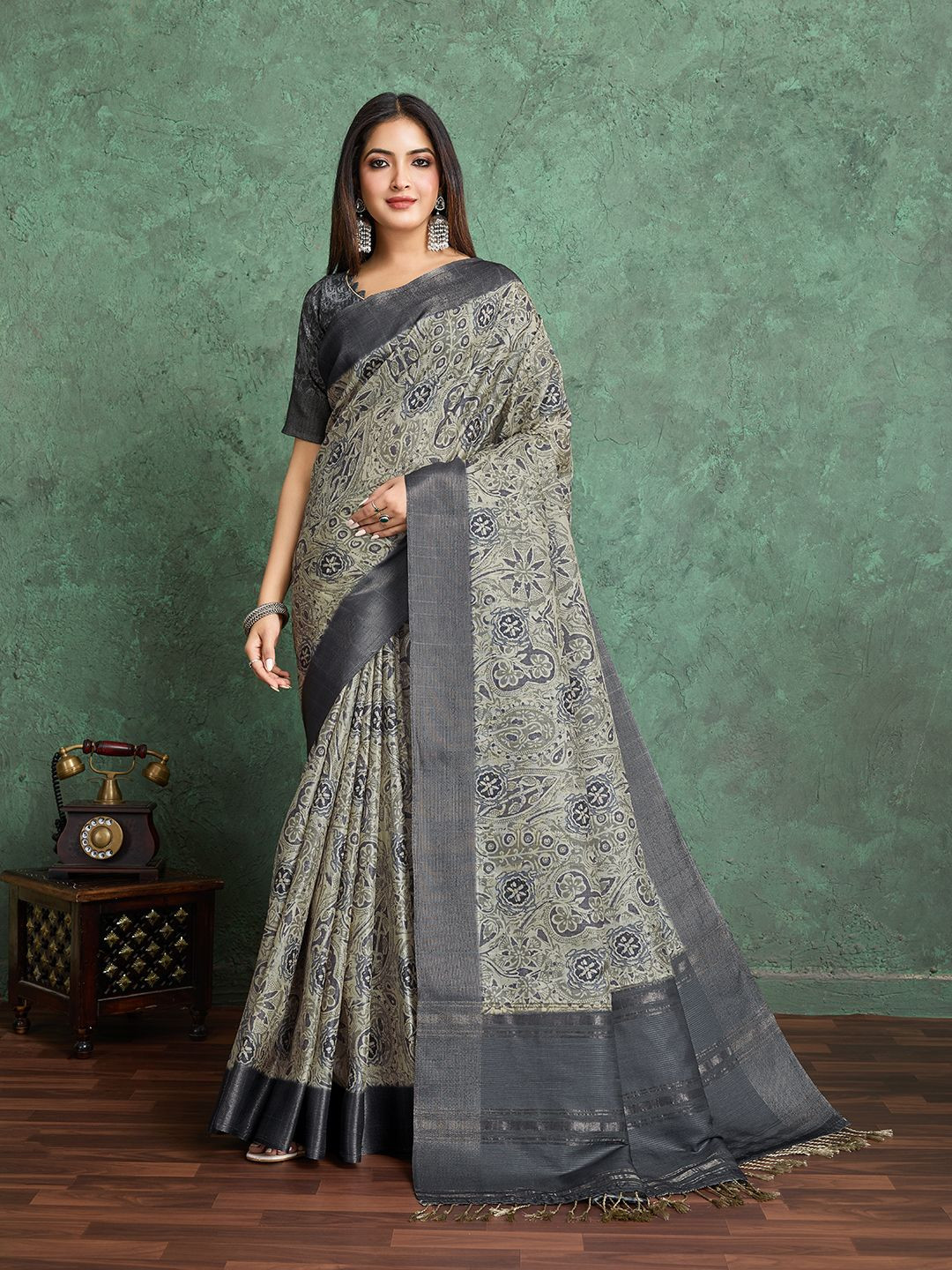DIVASTRI Women Black and Grey Ajrak Block Silk Blend Banarasi Saree