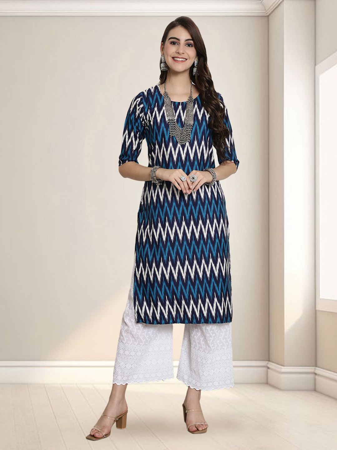 Anouk Rustic Chevron Printed Round Neck Straight Kurta