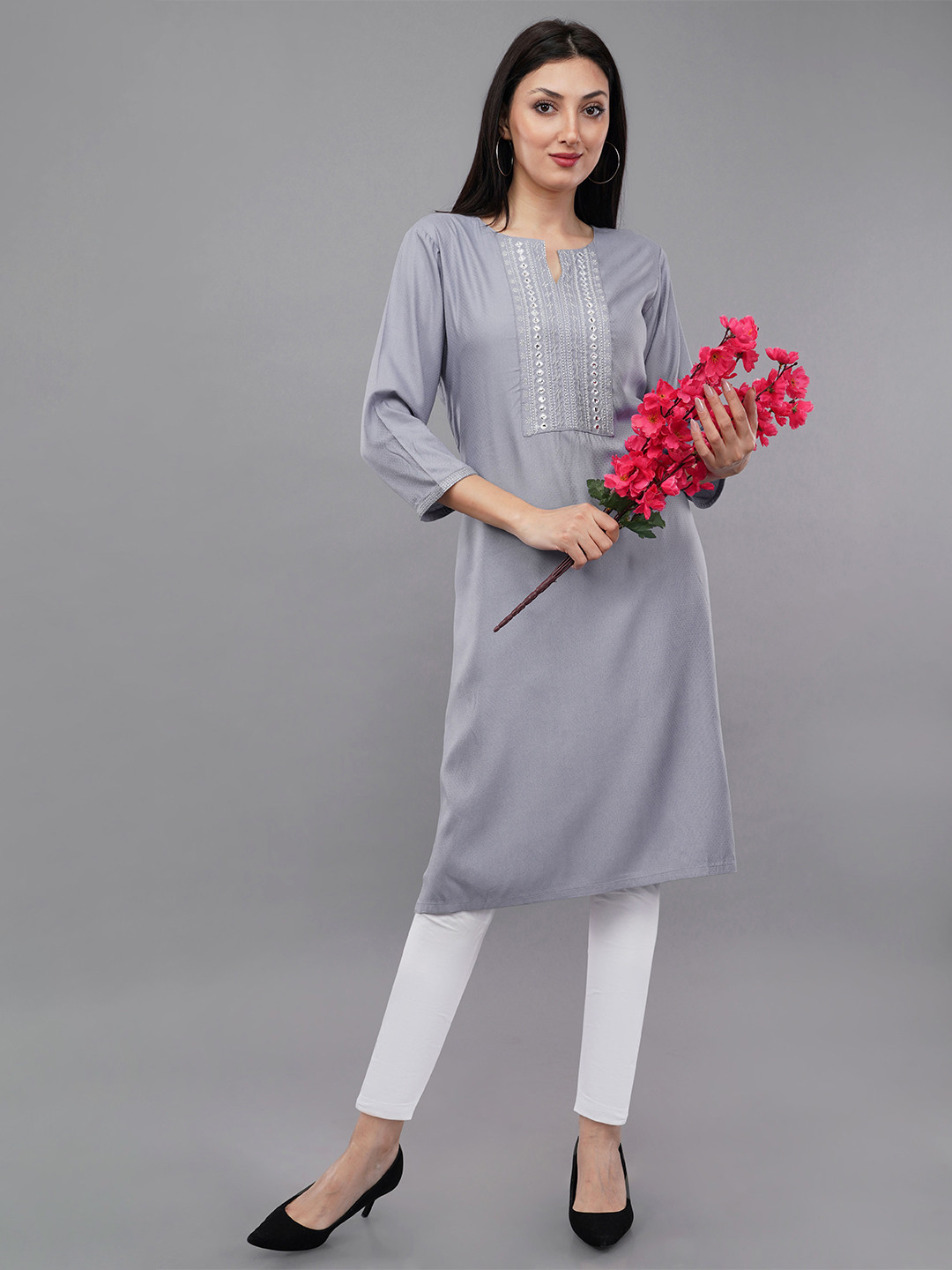 Avaasa Buy Shruthi Women Thread Work Liva Kurta