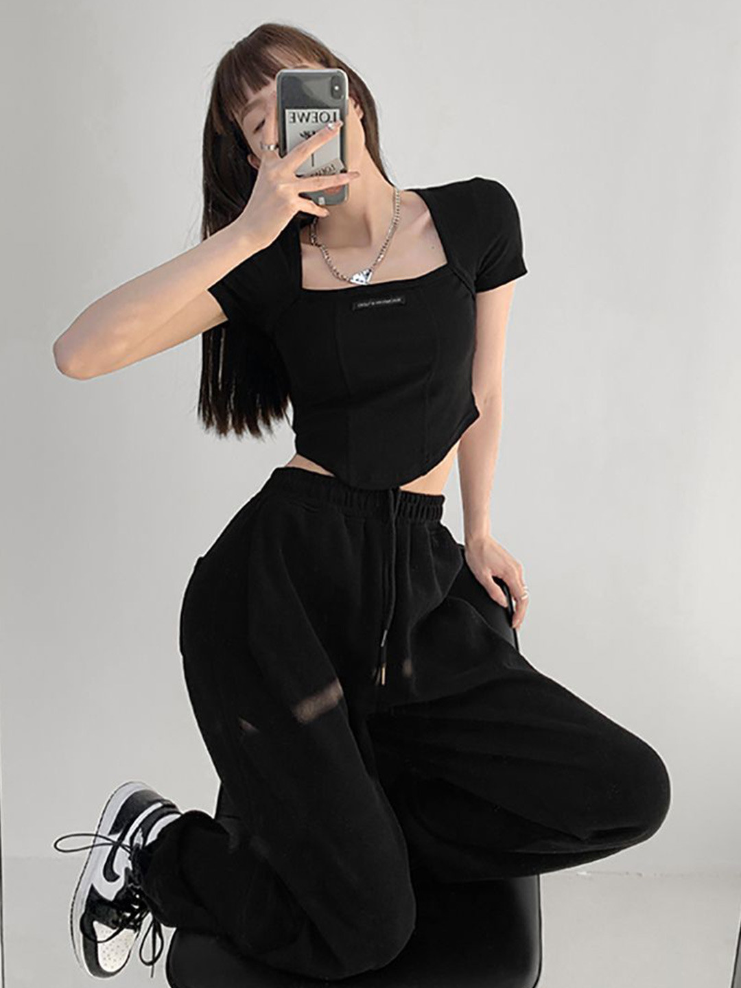 StyleCast x Revolte Women Graphic Printed Square Neck Top