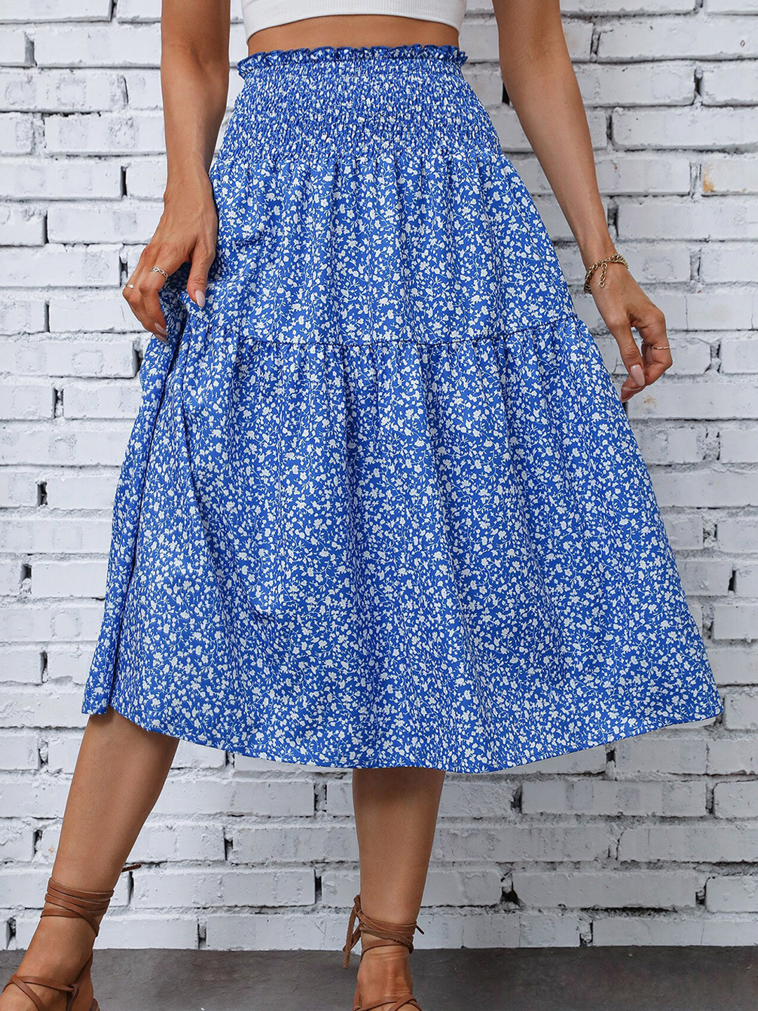 StyleCast Blue Floral Printed Tiered Midi Skirt