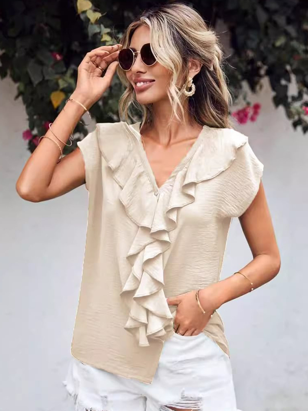 StyleCast Women Lace Inserts Cap Sleeves V-Neck Top