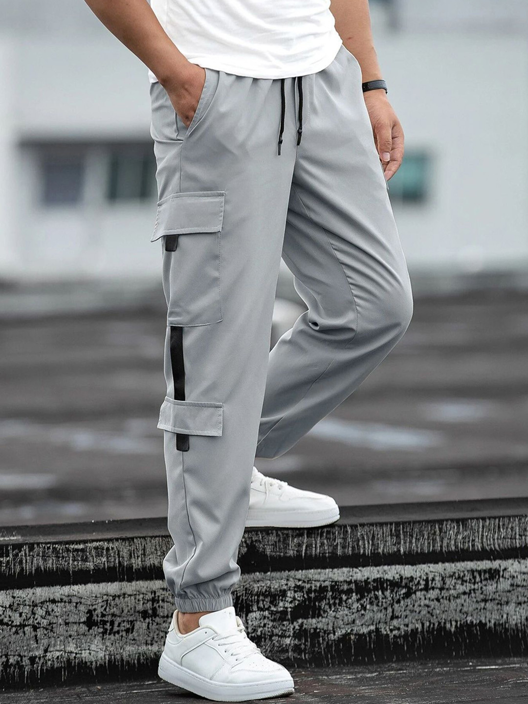 StyleCast x Revolte Men Pleated Cargos Trousers