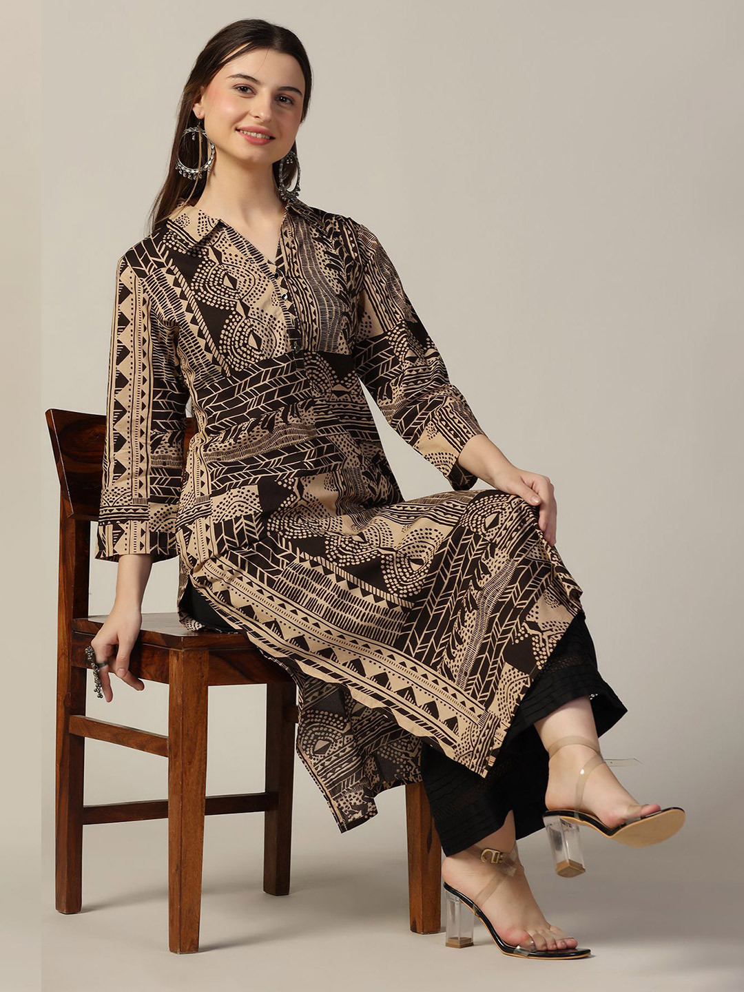 Mustard Geometric Printed Shirt Collar Pure Cotton Straight Kurta