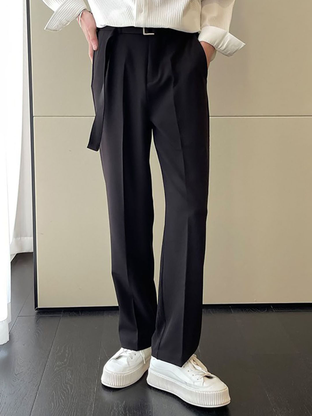 StyleCast Men Solid Wrinkle Free Pleated Trousers