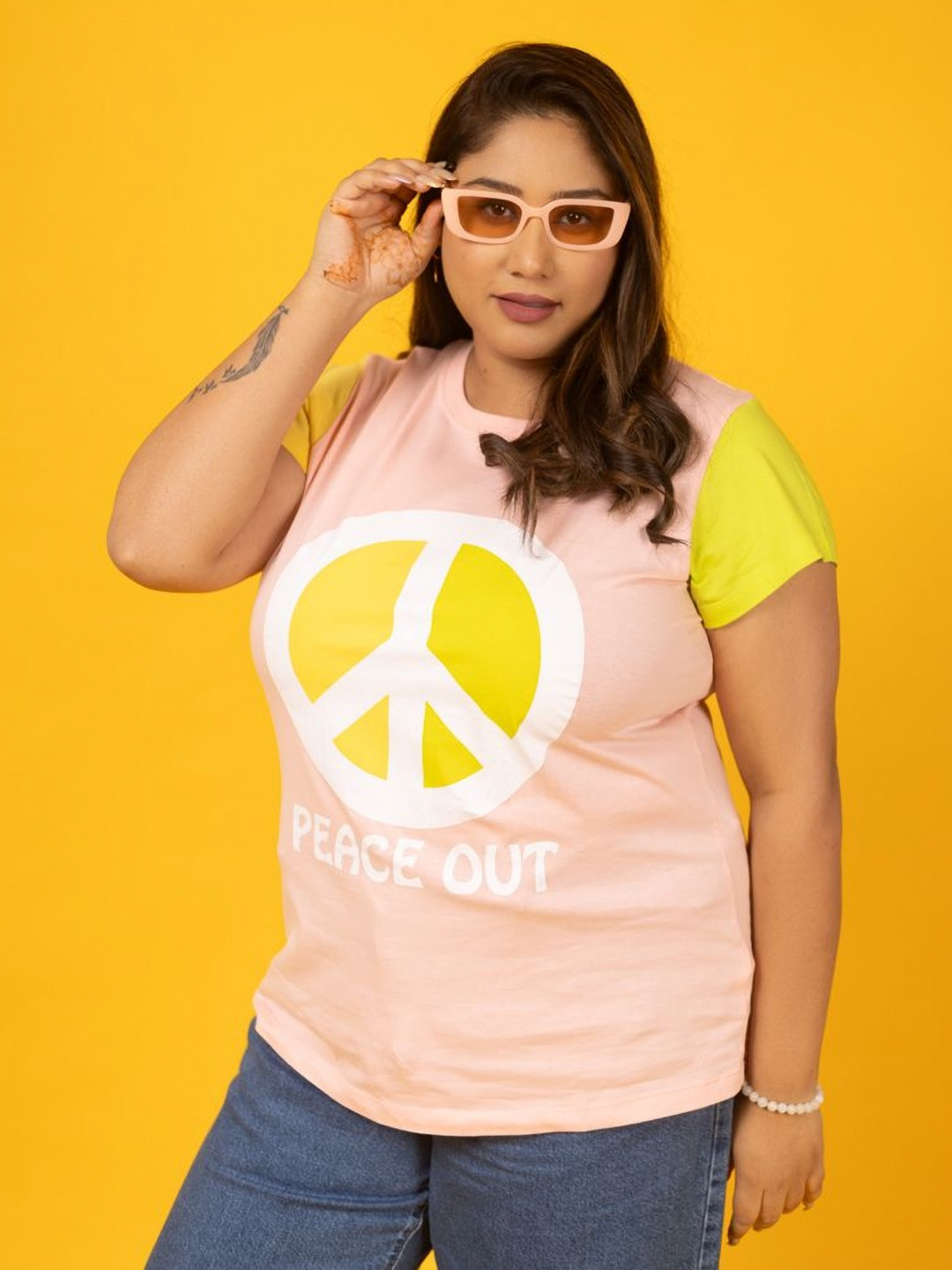 Sizeupp Plus Size ColorBlocked Crew Neck Half Sleeve Regular Fit T Shirt