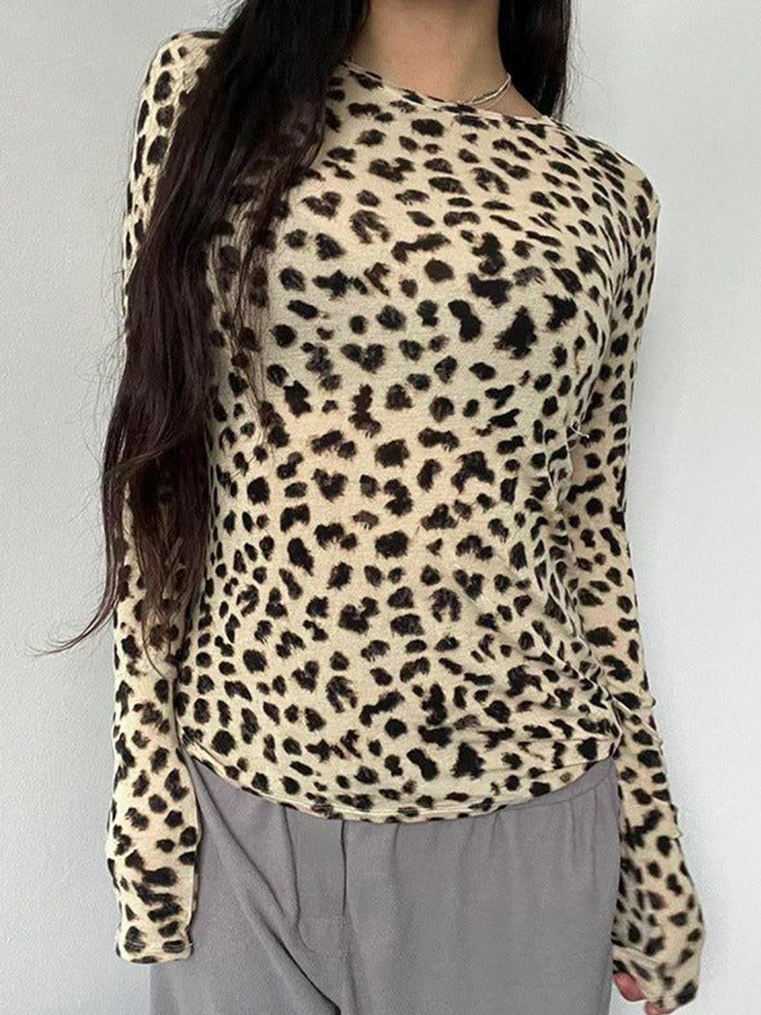 Outzidr Animal Printed Fitted Top