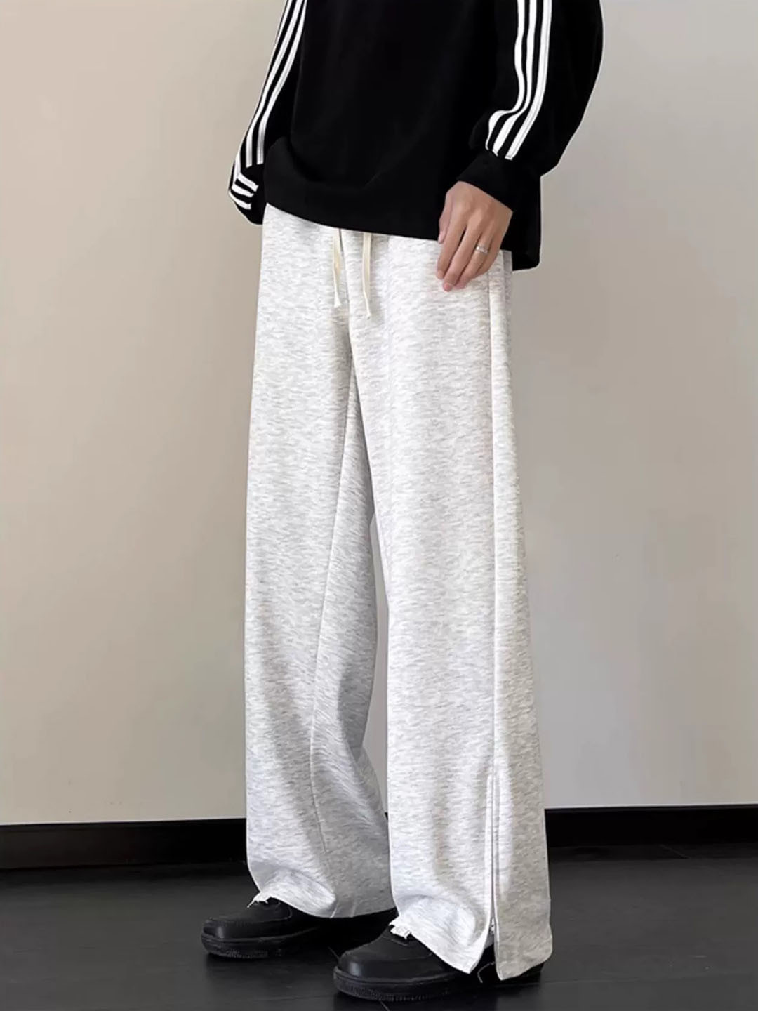 StyleCast x Revolte Men Loose Fit Easy Wash Wide Leg Trousers